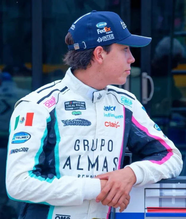 Joven piloto de Almas en Movimiento
